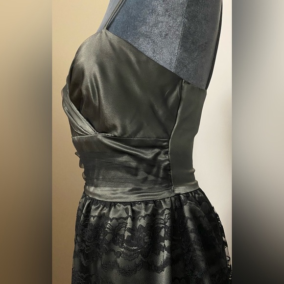 Intrigue Cocktail Party Black Lace Over Green Satin Dress Size 6 - Picture 13 of 13